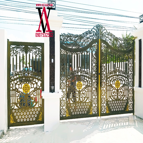 Cửa Cổng Sắt 4 Cánh Đẹp Tại Cà Mau Uy Tín Giá Rẻ